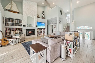 Experience exceptional waterfront living in the heart of Apollo - photo 5
