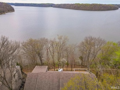 Welcome to 2060 E Waters Edge Dr. Unit 18-an expansive ~2,900 sq - photo 2