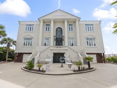 The Ocean Palace | 123 Pioneer Loop. An Unrivaled Oceanfront - photo 2