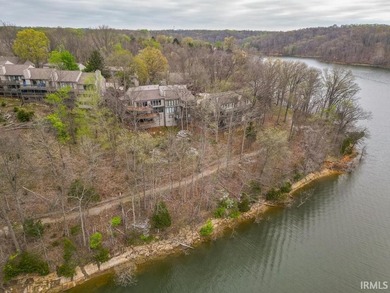 Welcome to 2060 E Waters Edge Dr. Unit 18-an expansive ~2,900 sq - photo 4