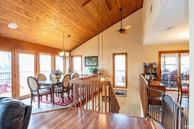 Welcome to 2060 E Waters Edge Dr. Unit 18-an expansive ~2,900 sq - photo 9