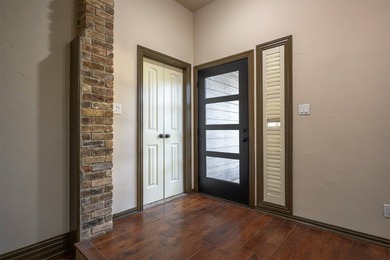 Updated single-story home located on a large, wooded cul-de-sac - photo 4