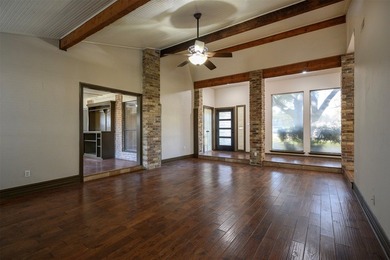 Updated single-story home located on a large, wooded cul-de-sac - photo 5