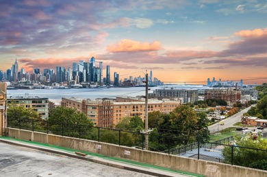 Step into the South East Corner with Inspiring Iconic NYC