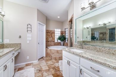 Every turn in this impeccably designed, Southland Hills home - photo 19