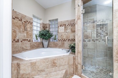 Every turn in this impeccably designed, Southland Hills home - photo 21