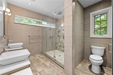 Emerson Hill Staten Island- Chance of a lifetime to own a fully - photo 22
