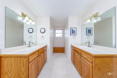 Every turn in this impeccably designed, Southland Hills home - photo 30