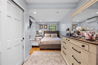 Emerson Hill Staten Island- Chance of a lifetime to own a fully - photo 33