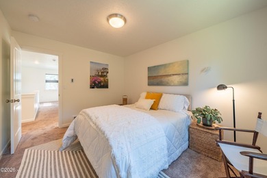 Tucked into a private, pie-shaped .32-acre setting, this nearly - photo 33