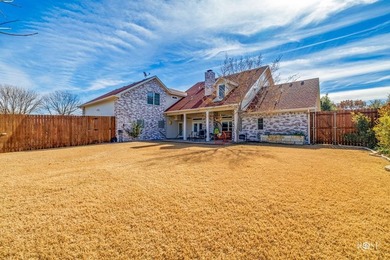 Every turn in this impeccably designed, Southland Hills home - photo 35
