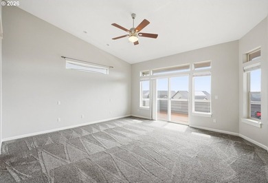 Awesome ranch style home with Columbia River and Mount Hood - photo 16