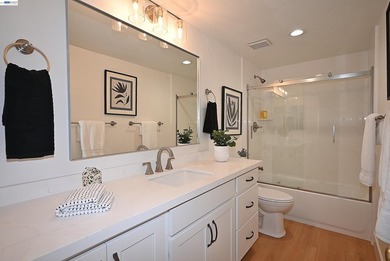 PALM SPRINGS IN DANVILLE!!! DOWNSIZE WITHOUT COMPROMISING ON - photo 17