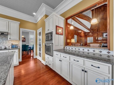 Executive Southern Living Home Near Lake Guntersville in the - photo 27