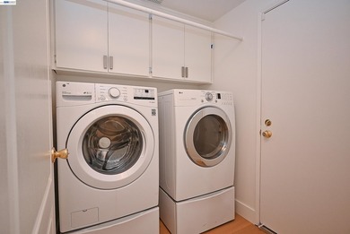 PALM SPRINGS IN DANVILLE!!! DOWNSIZE WITHOUT COMPROMISING ON - photo 37