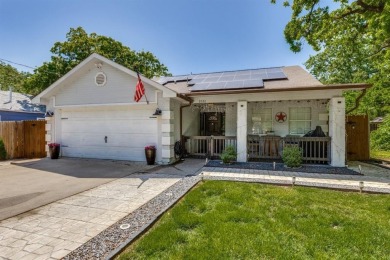 Lake Home For Sale in Lake Worth, Texas