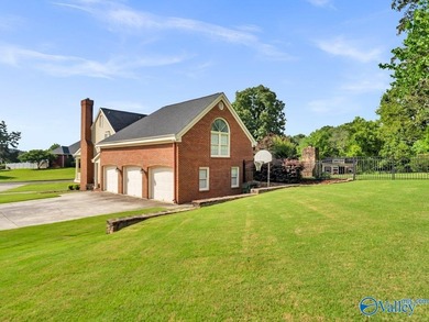 Executive Southern Living Home Near Lake Guntersville in the - photo 46