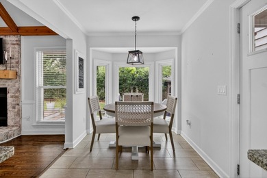 Tucked away on a charming and tranquil cul-de-sac in the coveted - photo 10