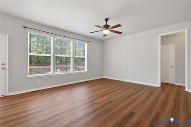 The motiated seller just improved the price by almost $11000.00 - photo 8