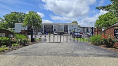 Lake Condo Sale Pending in Lexington, Kentucky