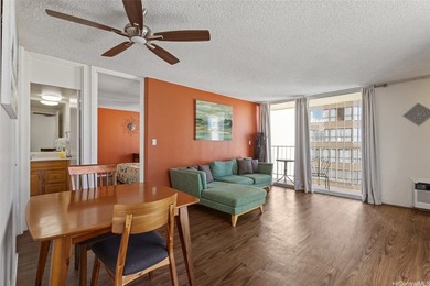 Rarely available 1-bedroom corner unit at Marine Surf - photo 3