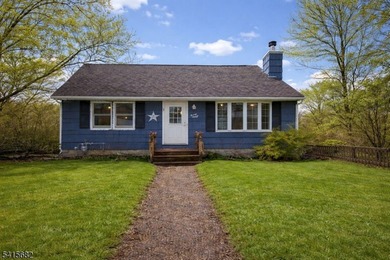 Lake Hopatcong Home For Sale in Roxbury Twp. New Jersey