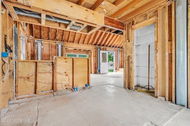 Endless potential in this 4-bedroom, 1.5-bath home offering a - photo 8