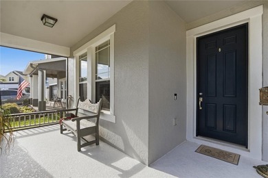 Welcome to waterfront living in the sought-after gated community - photo 4