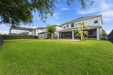 Welcome to waterfront living in the sought-after gated community - photo 10