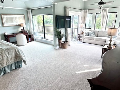 MOTIVATED SELLER!!!! Experience waterfront living at its finest - photo 20