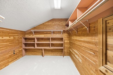 MOTIVATED SELLER!!!! Experience waterfront living at its finest - photo 26