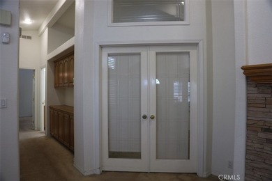 Great opportunity to own a spacious 3-bedroom, 2-bath - photo 29