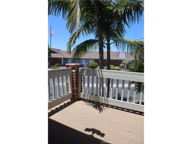 Great opportunity to own a spacious 3-bedroom, 2-bath - photo 35