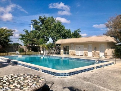Welcome to Unit 136 at 1560 Colonial Blvd - a beautifully - photo 14