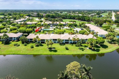 Lake Condo For Sale in Boynton Beach, Florida