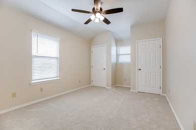 Discover this charming 3-bedroom, 2-bathroom home located in the - photo 26