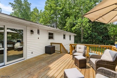 Updated & move-in ready: spacious, well-maintained 4-bedroom - photo 28