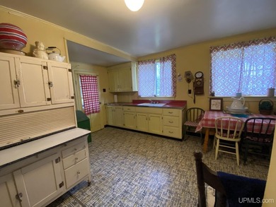 Step back in time and experience the Upper Peninsula at its - photo 3