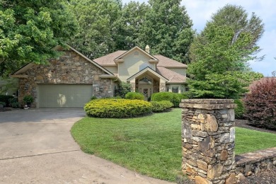 Lake Home For Sale in Hiawassee, Georgia