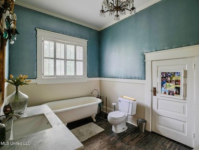 Charm, character, and craftsmanship on Historic Grand Boulevard! - photo 43