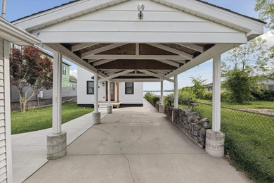 Brand new, turn-key luxury on Portage Lake. Wake up to - photo 4