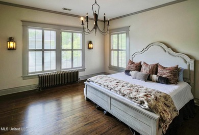 Charm, character, and craftsmanship on Historic Grand Boulevard! - photo 46