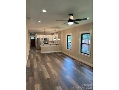 New Construction home with 4 bedrooms and 2.5 bathrooms close to - photo 8