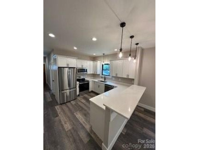 New Construction home with 4 bedrooms and 2.5 bathrooms close to - photo 9