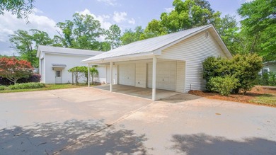 Welcome to the heart of DeFuniak Springs where history meets - photo 12