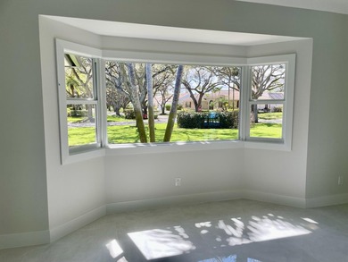 Welcome to this reimagined 4-bedroom, 3-bathroom, pool home in - photo 10