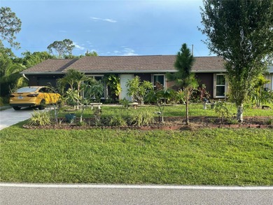 Port Charlotte Waterway Area Home For Sale in Port Charlotte Florida