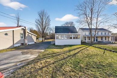 Ballston Lake Home For Sale in Ballston New York