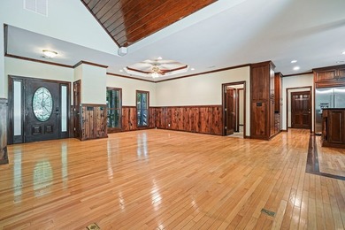 Welcome home to this thoughtfully designed 3BR/3BA residence - photo 12