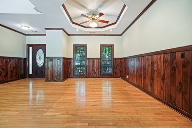 Welcome home to this thoughtfully designed 3BR/3BA residence - photo 14